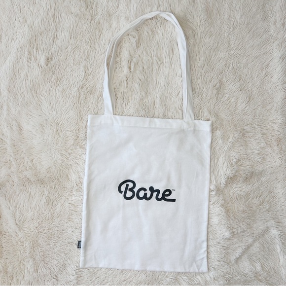 Bare flannel tote bag winter white with black Bare home logo super soft - Picture 8 of 8